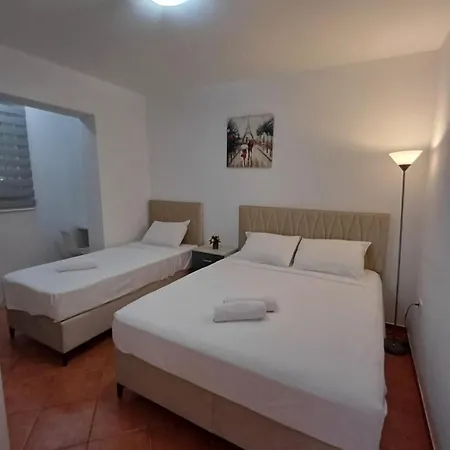 Lägenhet Dali Budva
